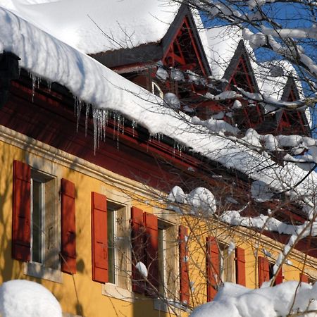 Hotel De L'Aigle Couvet ภายนอก รูปภาพ