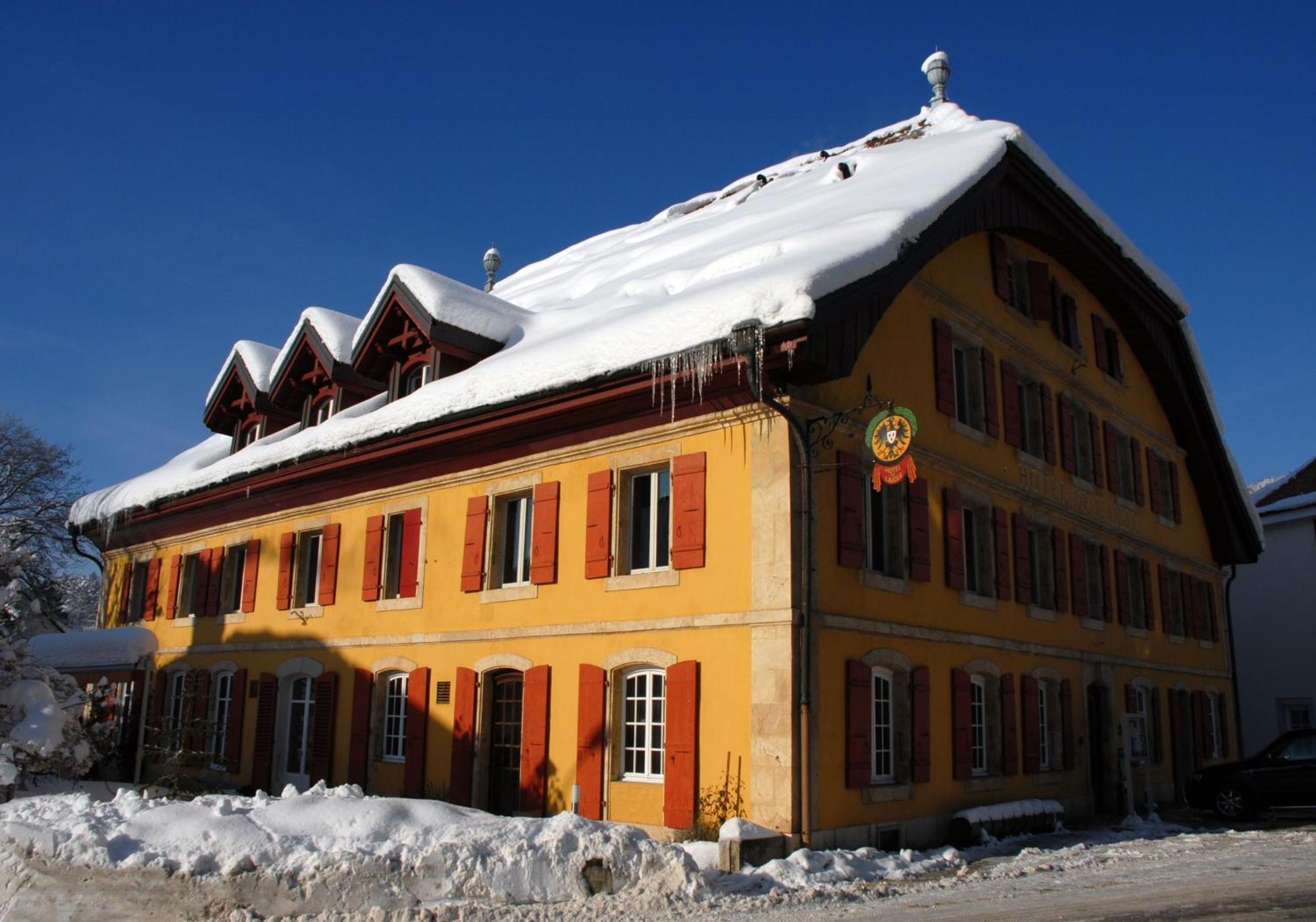 Hotel De L'Aigle Couvet ภายนอก รูปภาพ